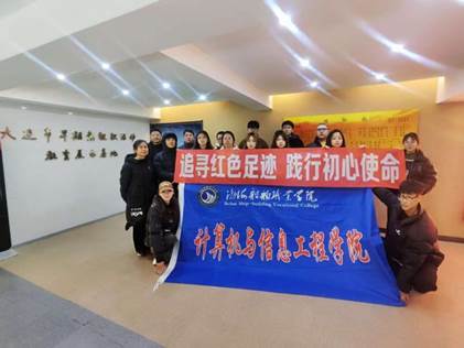 f496361220af520a8c20f7136acdbee6